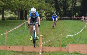 Cyclo cross de Saint Jean Le Vieux