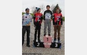 5489a50c498b0_HtesavoiepodiumminimeGarconCX.jpg
