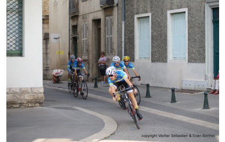 Tour de L'Ain Cadet